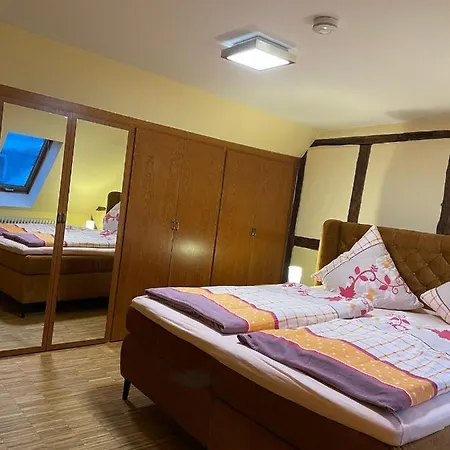 Altstadtwohnung Kromers & Restaurant Apartamento